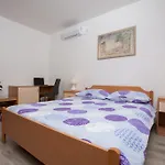 Pepi Apartament Lovran