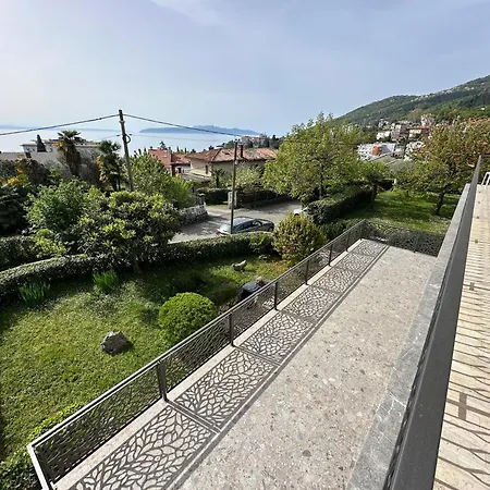 Pepi Apartament *