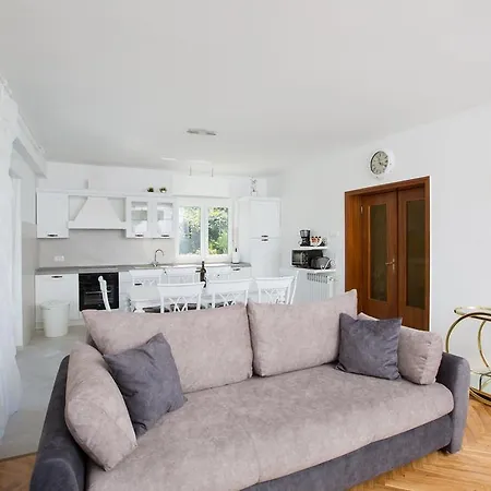Apartment Pepi *